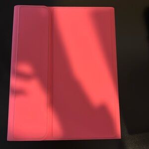 COPY - Pink 10-inch ipad case very lightly used in great condition